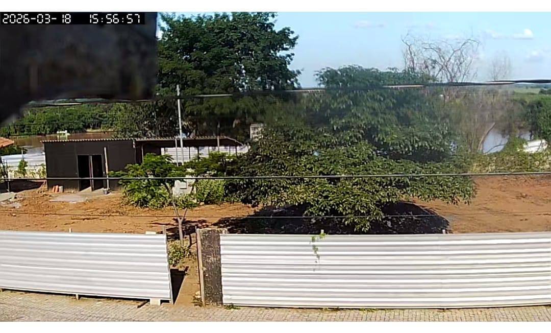 DESCASO NA ORLA: Obra de R$ 4,3 milhões em Manga está parada e isola população do Rio São Francisco