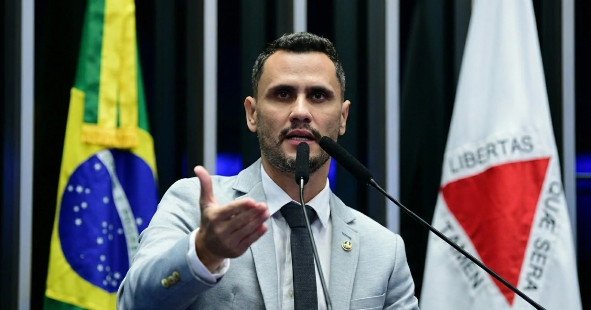 ELEIÇÕES 2026: Cleitinho Azevedo lidera corrida para o Governo de Minas em novas pesquisas