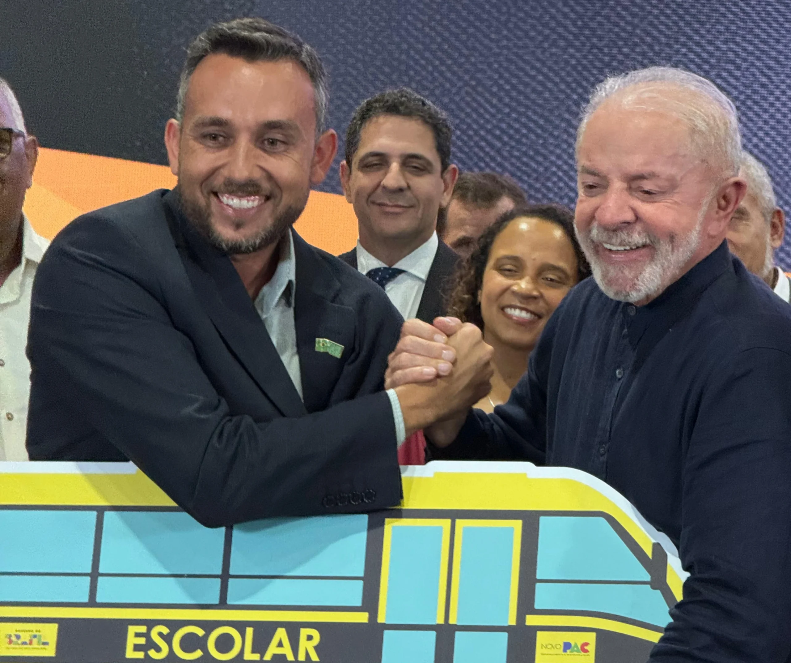 Prefeito interino de Bonito de Minas cumpre agenda no Planalto e garante reforço para a frota escolar