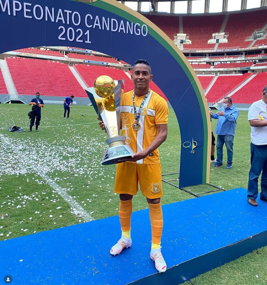 Jorge Henrique Assume Missão de Formar o Futuro do Futebol de Montes Claros no Ateneu FC