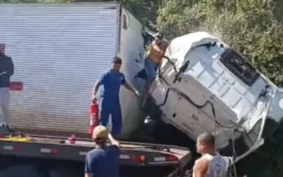 TRAGÉDIA NA SERRA: Colisão múltipla envolvendo 5 veículos pesados mobiliza equipes de resgate em Francisco Sá