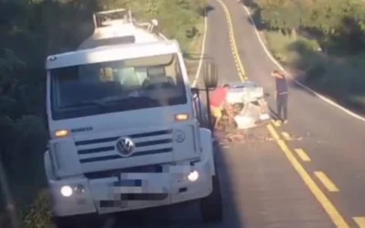 Grave colisão na BR-135 deixa dois feridos em Patis nesta segunda-feira (06)