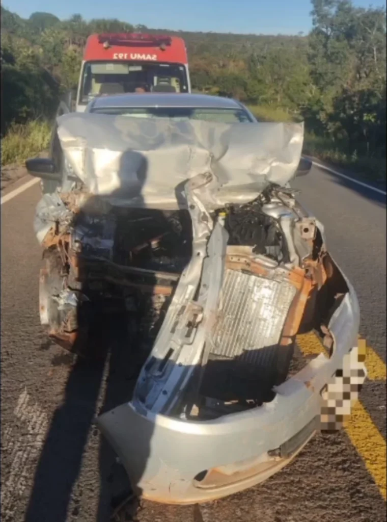 Grave colisão na BR-135 deixa dois feridos em Patis nesta segunda-feira (06)