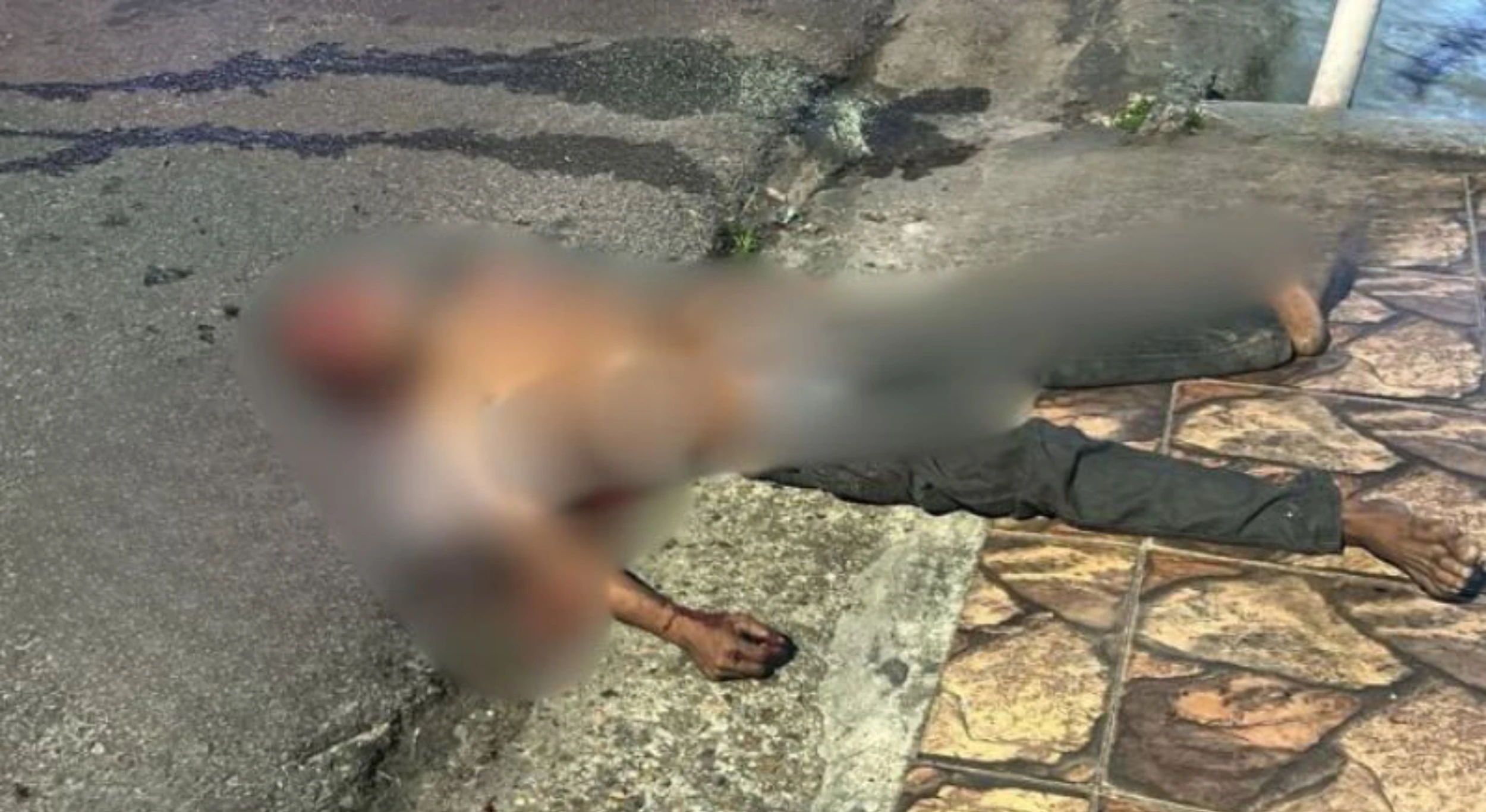 Violência em Januária: Homem é encontrado morto com sinais de crueldade próximo a ginásio