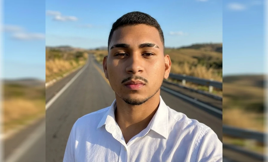 TRAGÉDIA NA MGC-122: Colisão entre moto e cavalo guiado termina em morte de jovem em Porteirinha