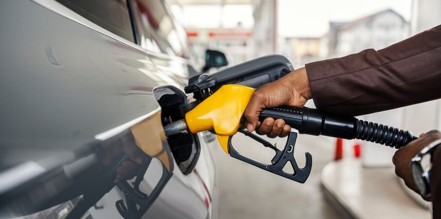 Posto de combustíveis é multado em mais de R$ 13 mil pelo Procon-MPMG em Várzea da Palma