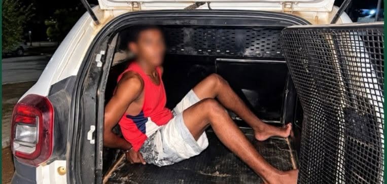 Jovem de 19 anos é preso em Janaúba por ameaça e suspeita de abuso contra prima de 7 anos