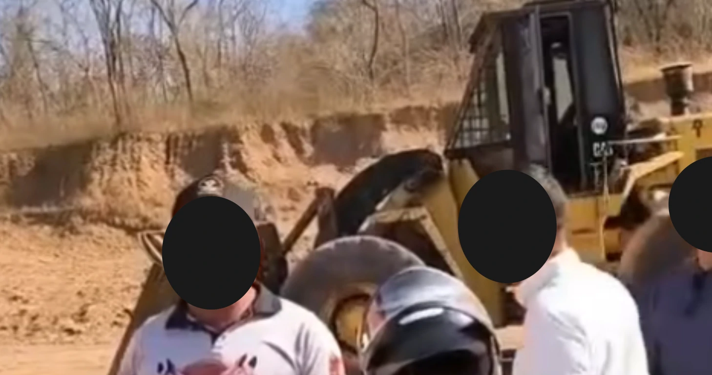 Vídeo sobre reparo comunitário de estradas em Miravânia foi protesto bem-humorado, esclarecem envolvidos
