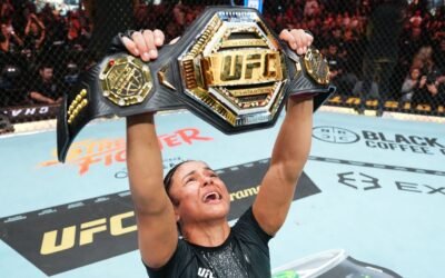 CONQUISTA HISTÓRICA: Natália Silva, Campeã do UFC, Desfila com Cinturão pelas Ruas de Contagem